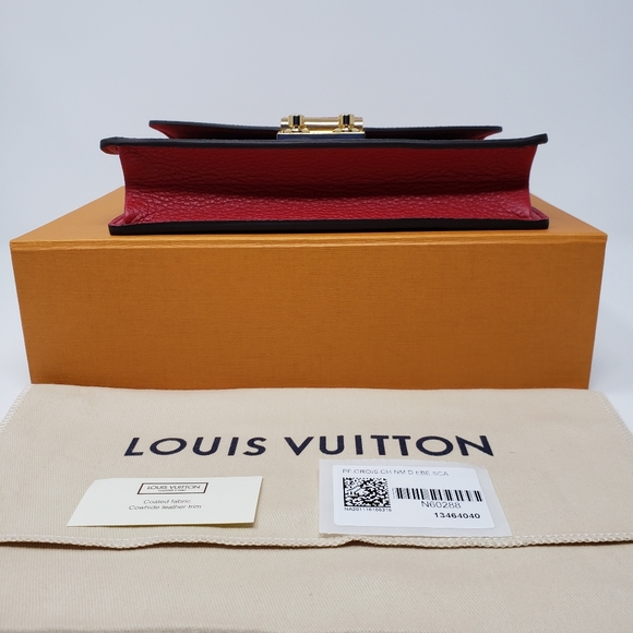 Like New Louis Vuitton Croisette Scarlet Chain Wallet! - Picture 5 of 10
